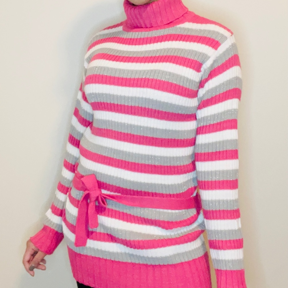 Sweater - Picture 3 of 5